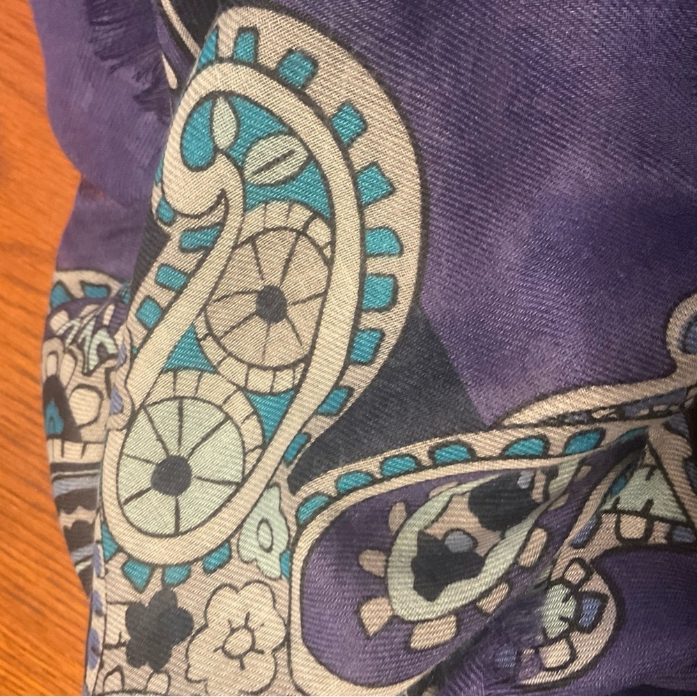 Vera Bradley Paisley Patterned Scarf - Picture 2 of 3